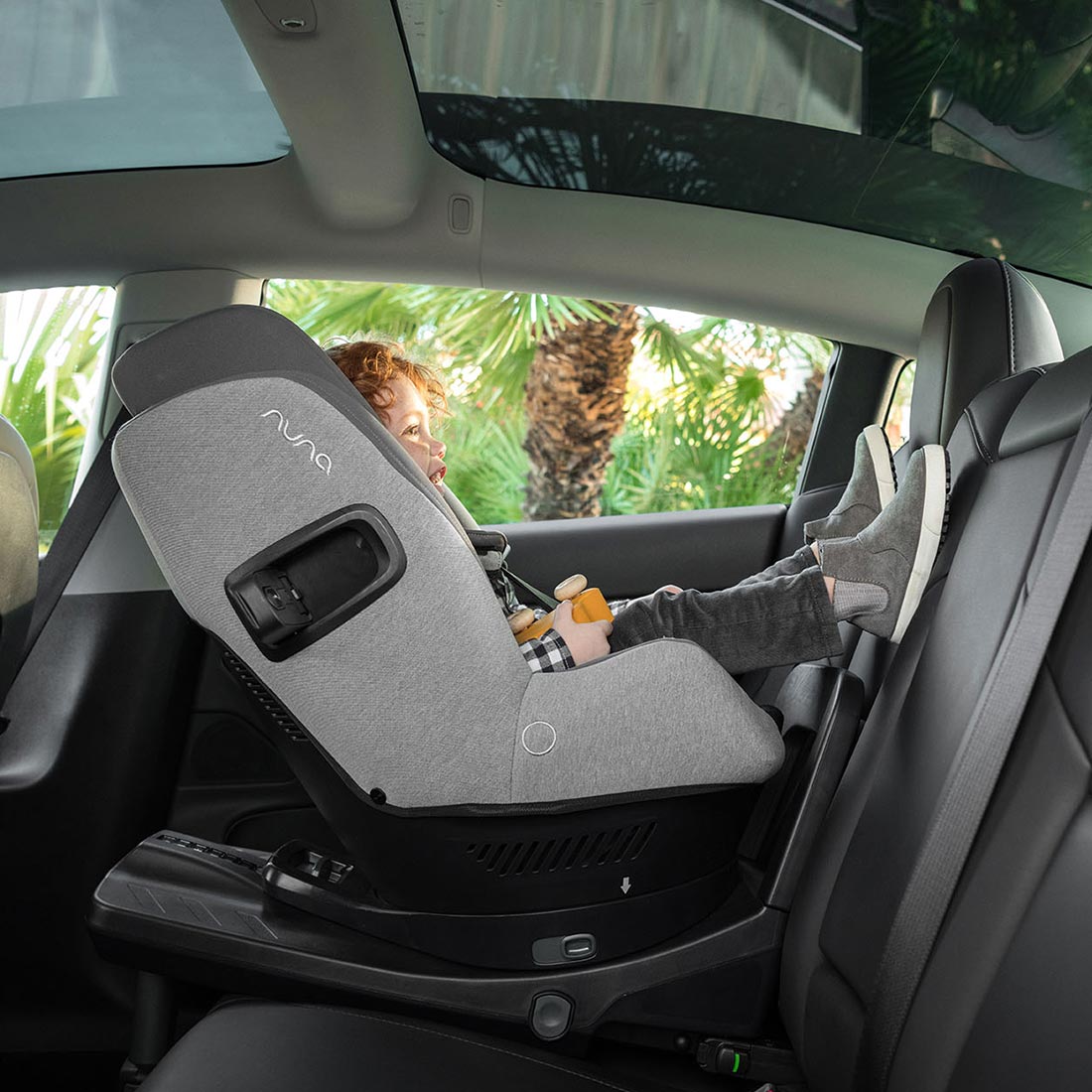 Silla Carro Bebe Nuna 360° Isofix Prym Caviar (Empaque Deteriorado)