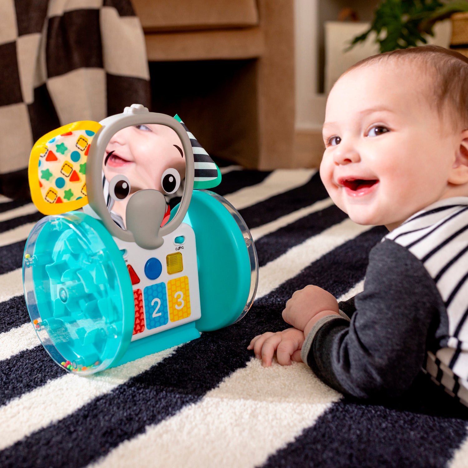 Juguete Para Gatear Baby Einstein Chase & Tap Earl 16923