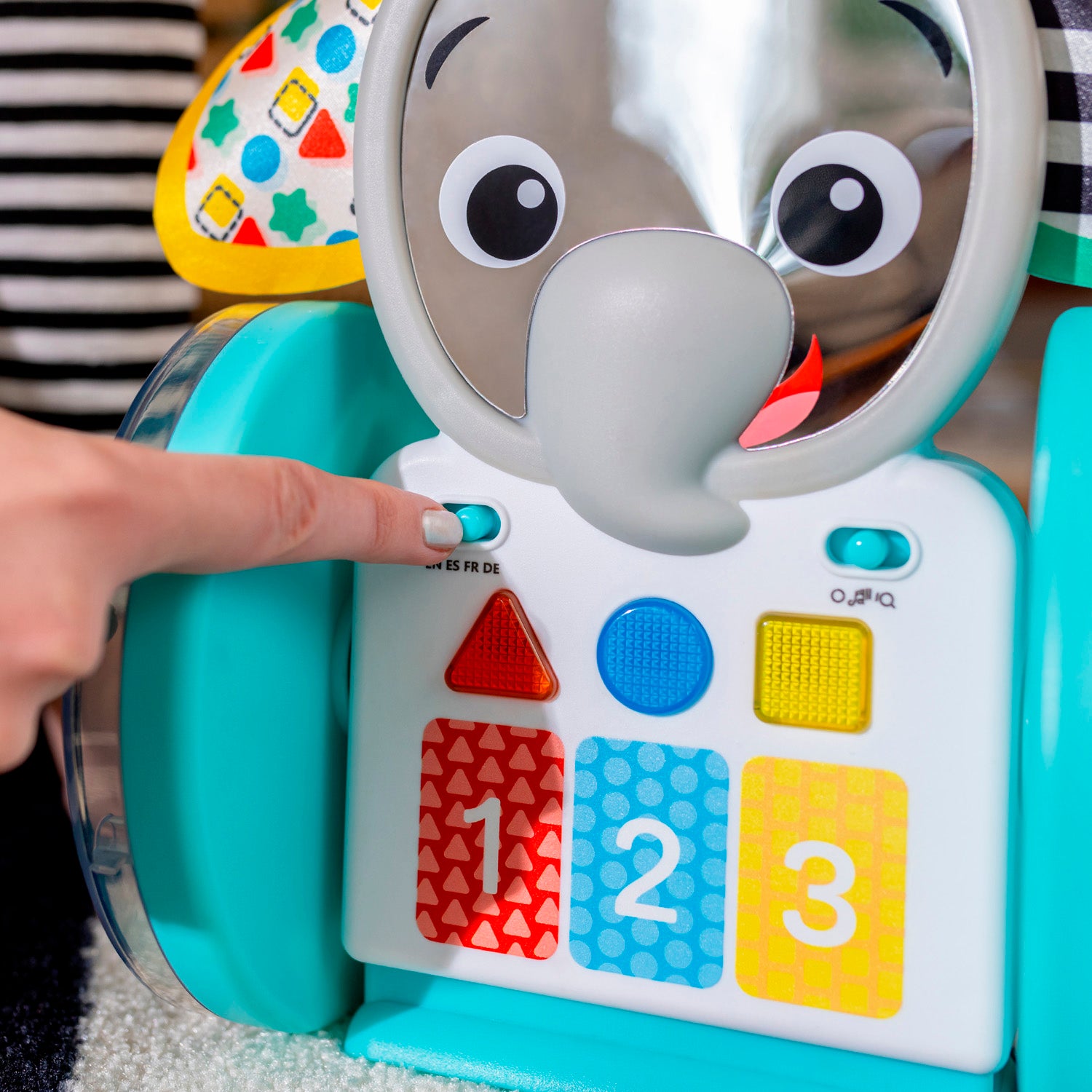 Juguete Para Gatear Baby Einstein Chase & Tap Earl 16923