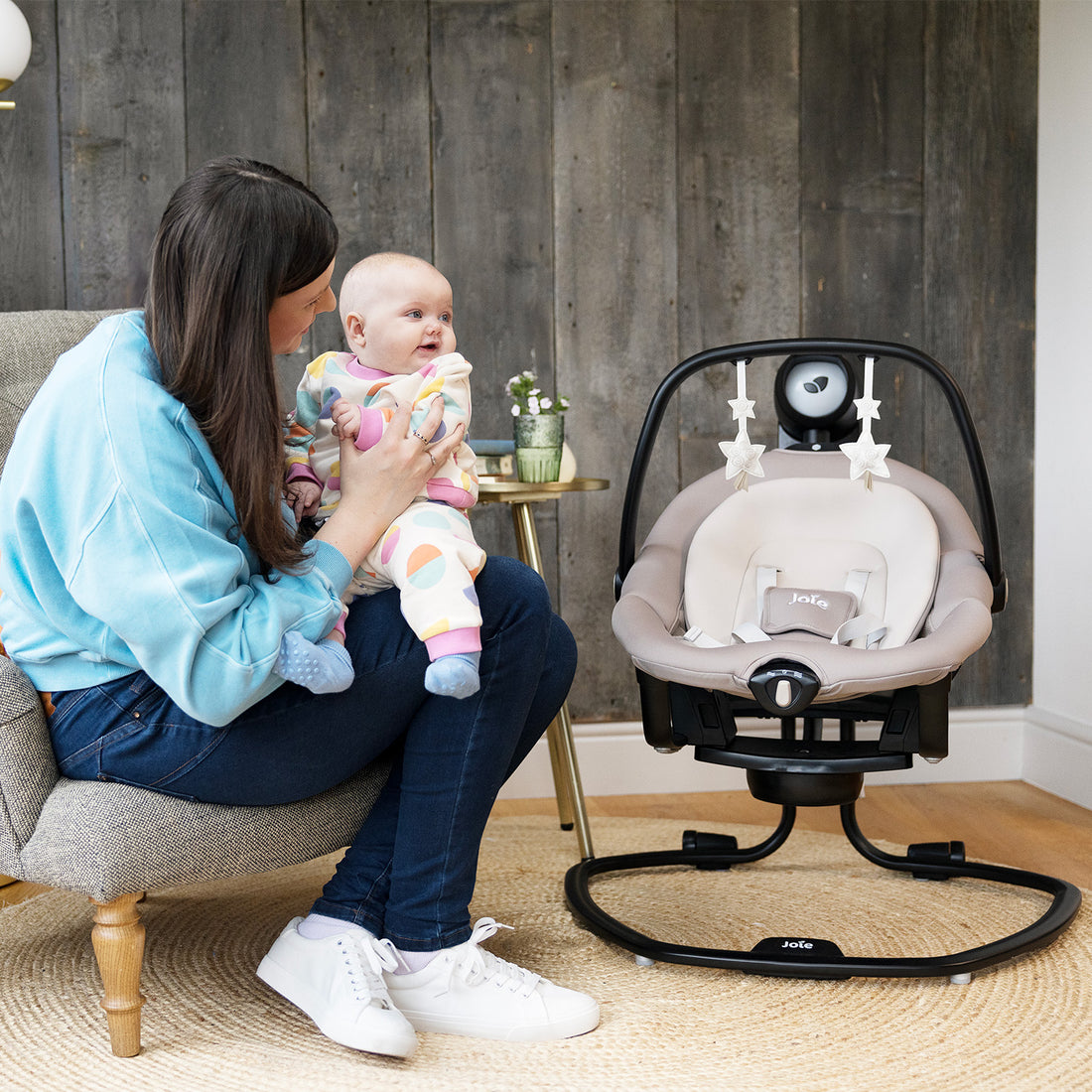 Columpio Bebe 2en1 Joie Serina Hazelnut