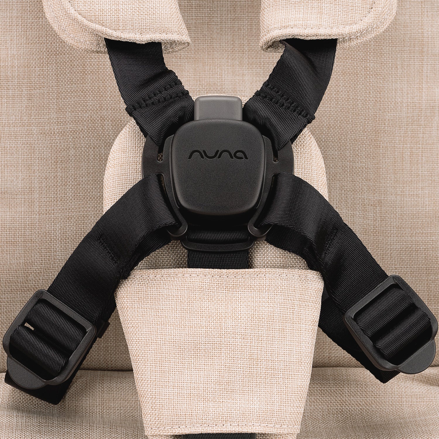Coche Bebe Nuna Ultracompacto Para Avión TRVL Biscotti