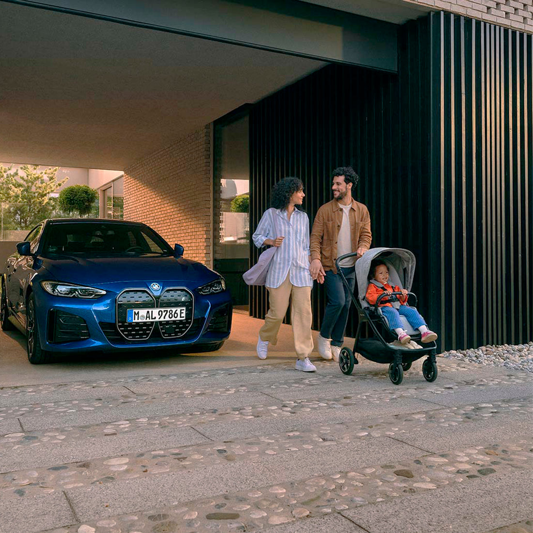 Coche  Bebe Nuna Triv Next  BMW Graphene