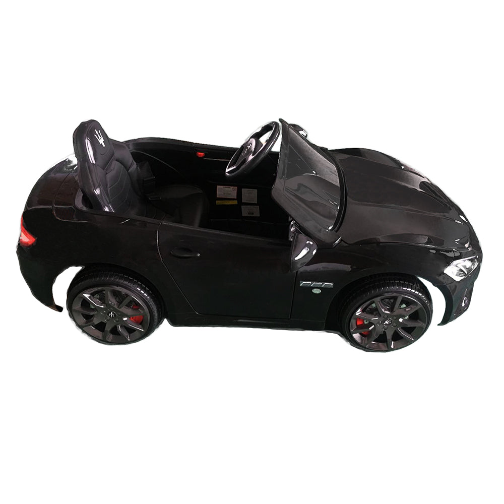 Carro Electrico Negro Maserati