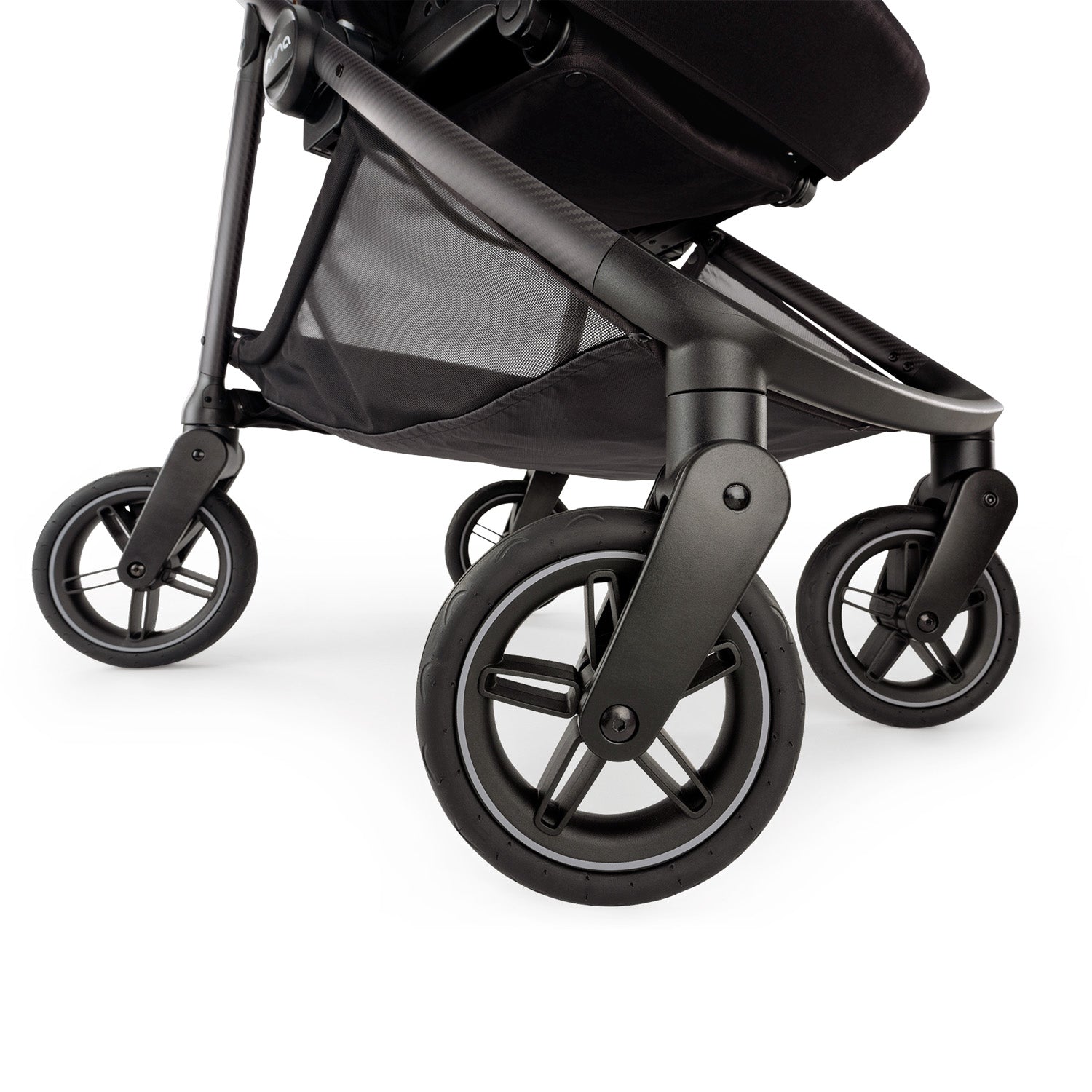 Coche de bebé compacto Nuna Swiv Caviar